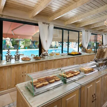 Villaggio Maistro Aparthotel 3*