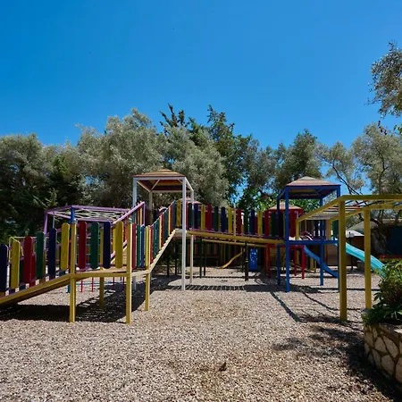 Hotel apartamentowy Villaggio Maistro Agios Ioannis (Lefkada)